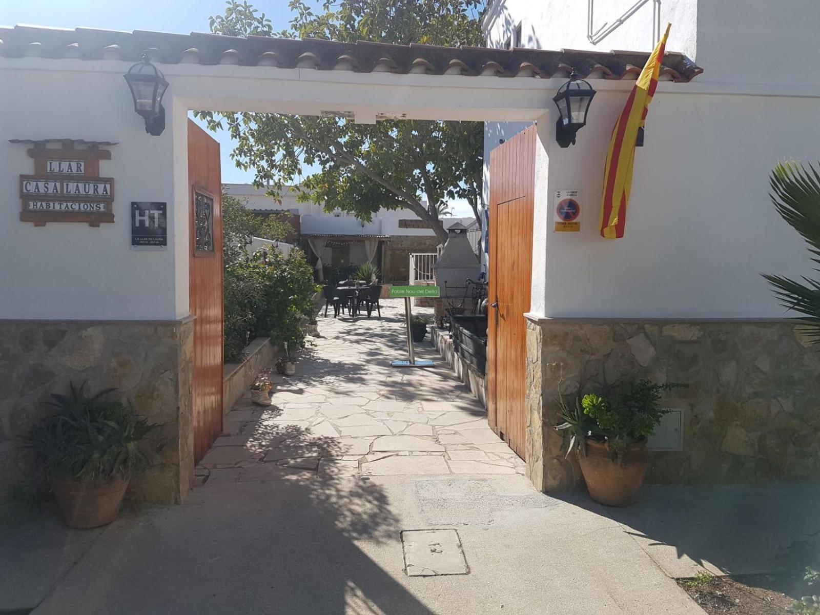 Llar De Laura Villa El Poble Nou del Delta Bagian luar foto